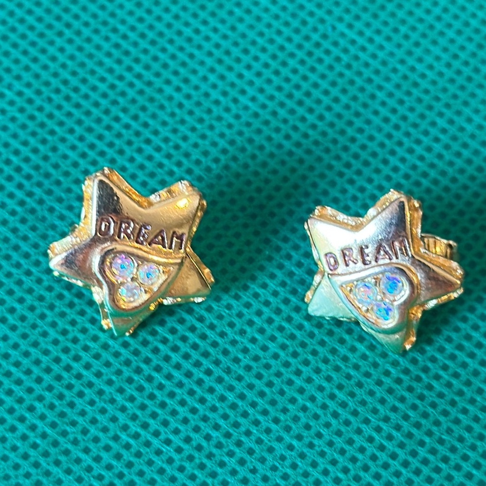 Kirks Folly Gold Star Clip on Vintage Earrings Dream Design aurora crystal heart